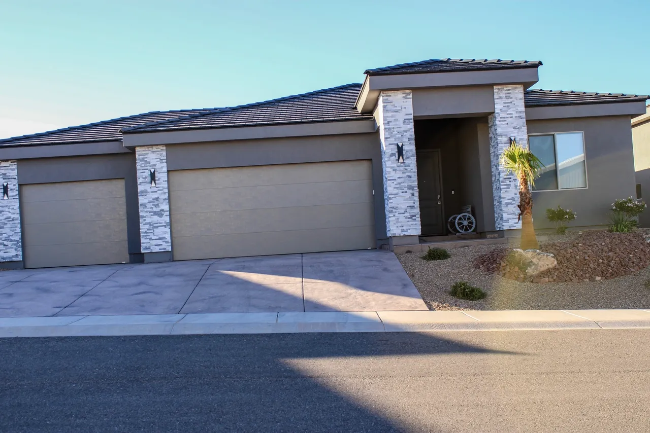 Relax and Recharge in Madeira Beach, Florida: Your Gulf Coast Paradise